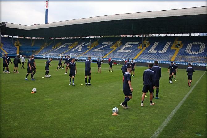 Utakmica između Željezničara i Krupe igra se u subotu s početkom od 20 sati na stadionu Grbavica, bez prisustva gledalaca - Avaz