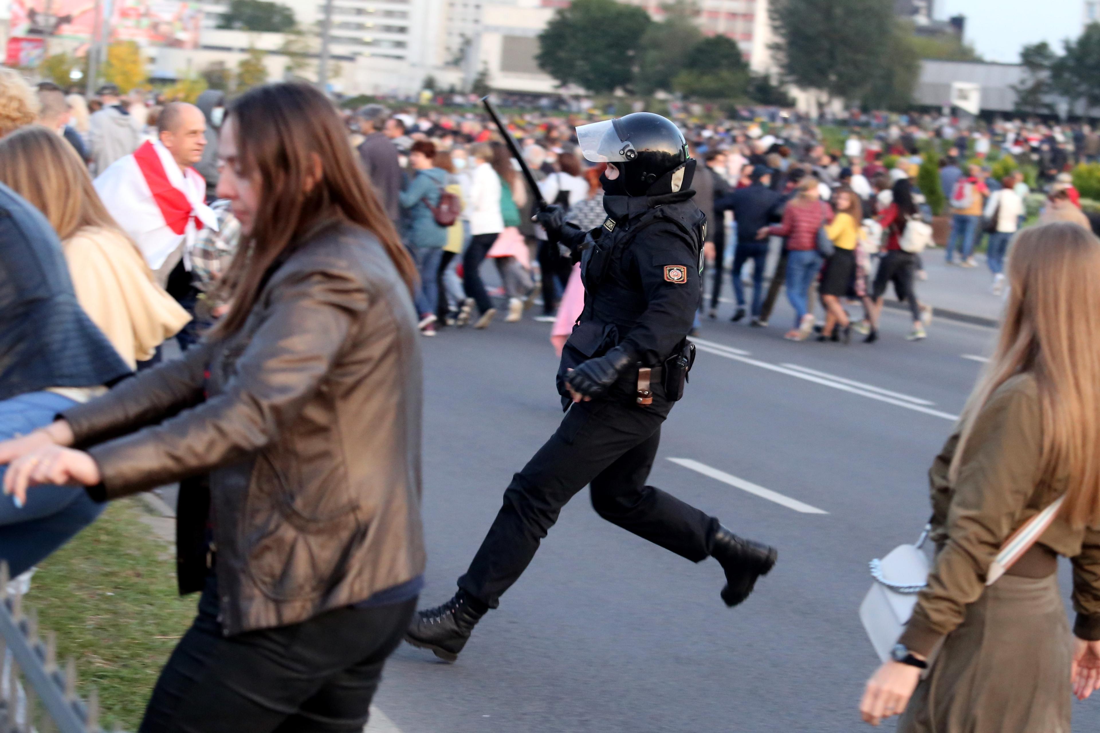 Sukob s policijom - Avaz