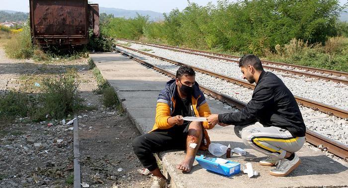 Kako migranti prelaze granicu Srbije i BiH: Ko ima novca plati krijumčara, a ko nema, gazi Drinu