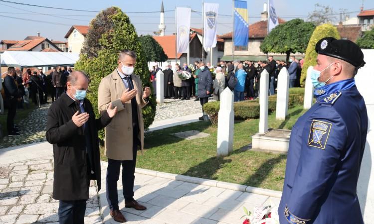 Građani se prisjetili prvog predsjednika Predsjedništva BiH - Avaz