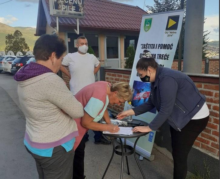 Zaštitne maske za starije sugrađane