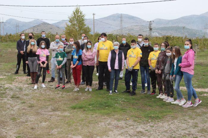 Akcija u Trebinju je održana u dvorištu područne Osnovne škole "Vuk Karadžić" u Petrovom polju - Avaz