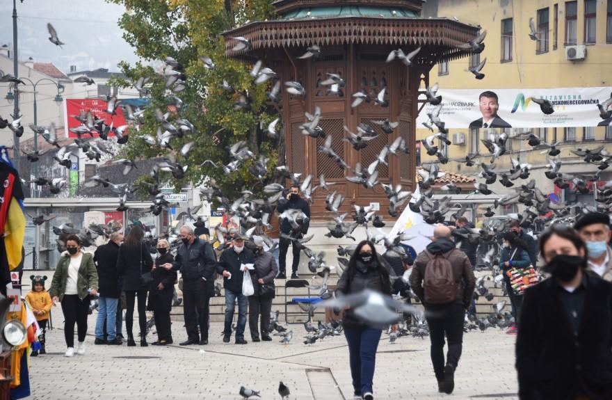 Nešto više građana na Baščaršiji - Avaz