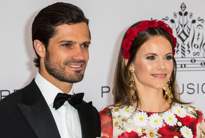 Swedish royal couple self-isolate after Covid diagnosis