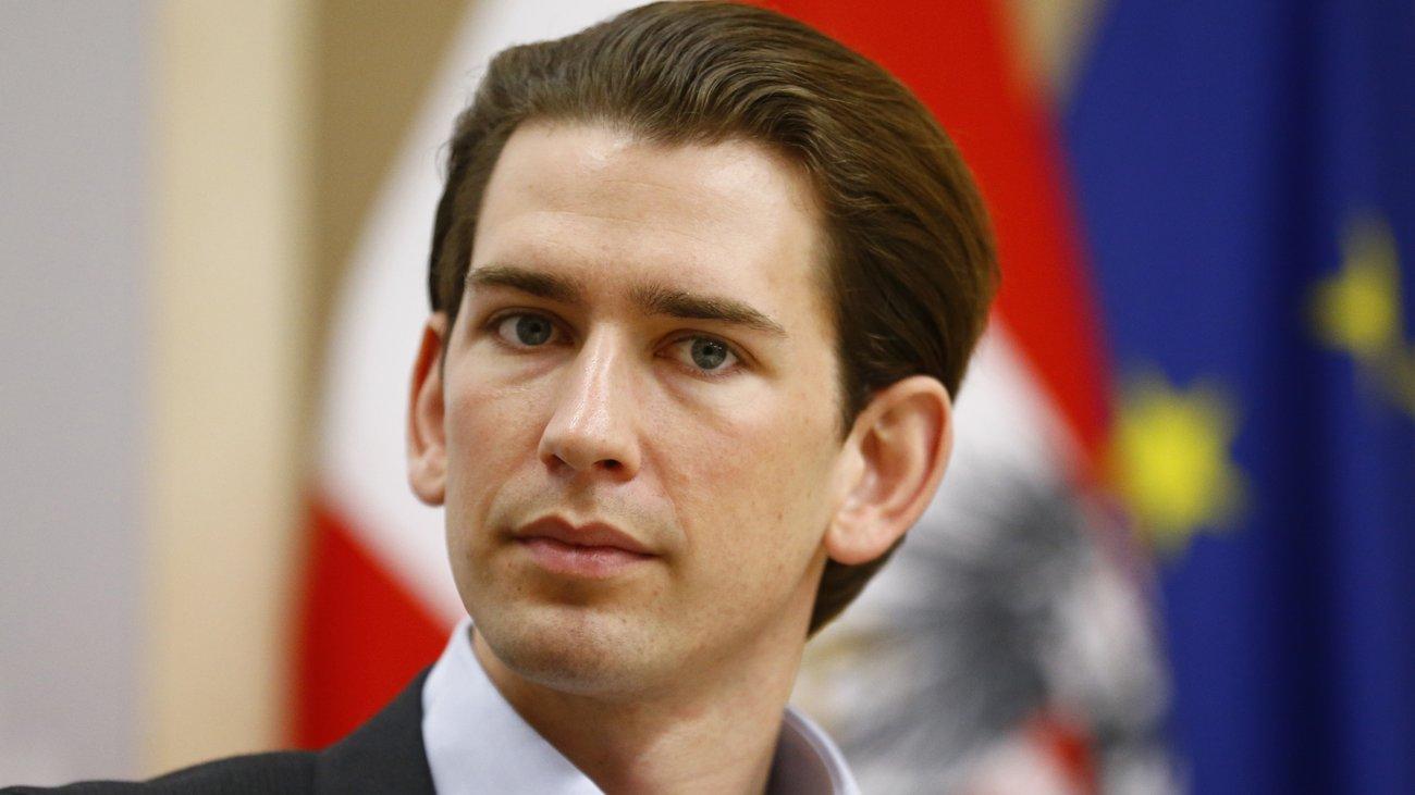 Kurz je rekao da će Austrijanci sedmicama i mjesecima morati živjeti s ograničenjima - Avaz