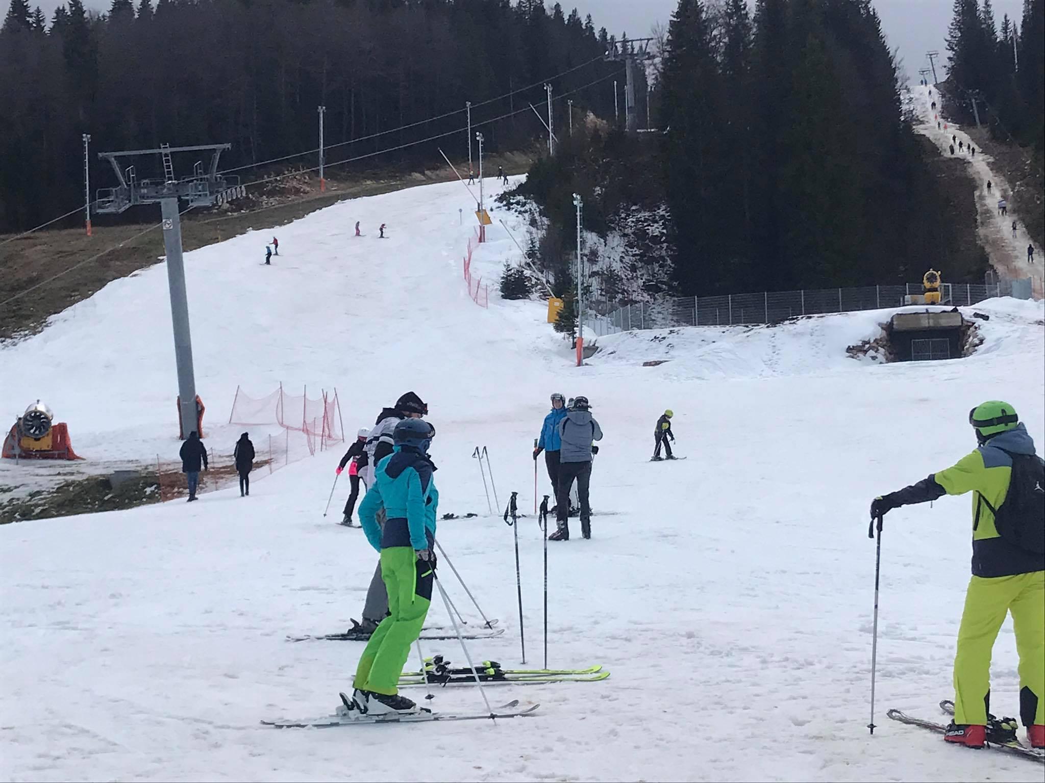 Skijaši uživali u zimskim čarima Jahorine