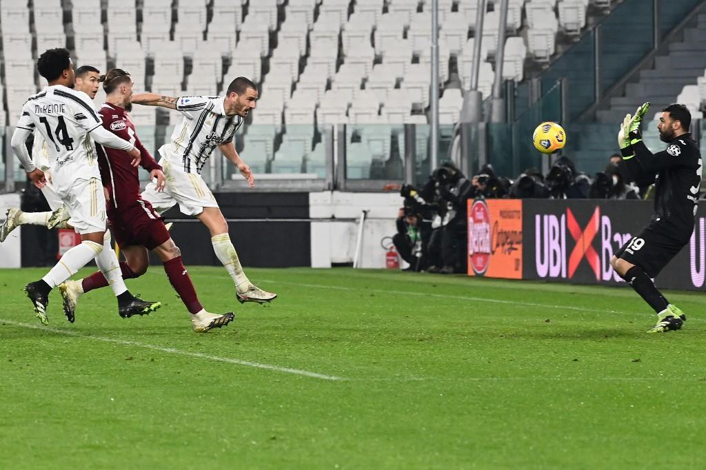 Bonući u finišu meča donio pobjedu Juventusu protiv Torina