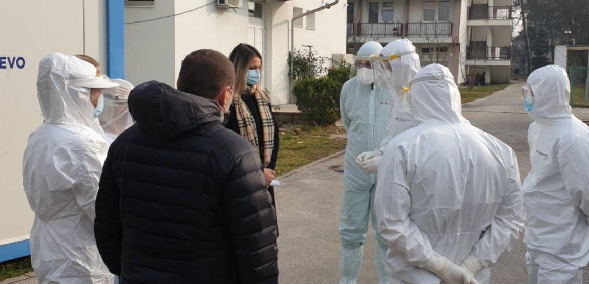 Covid tim Opće bolnice obišao pacijente u Gerontološkom centru