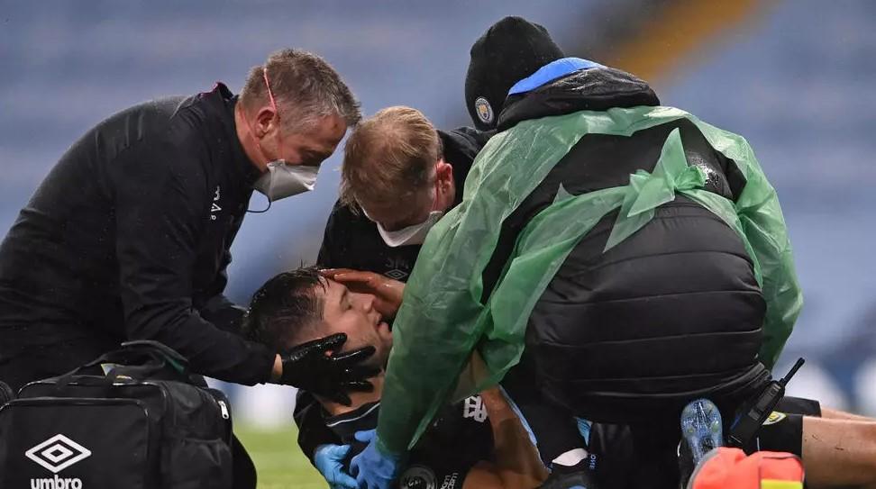 Premier League agrees to concussion substitutes