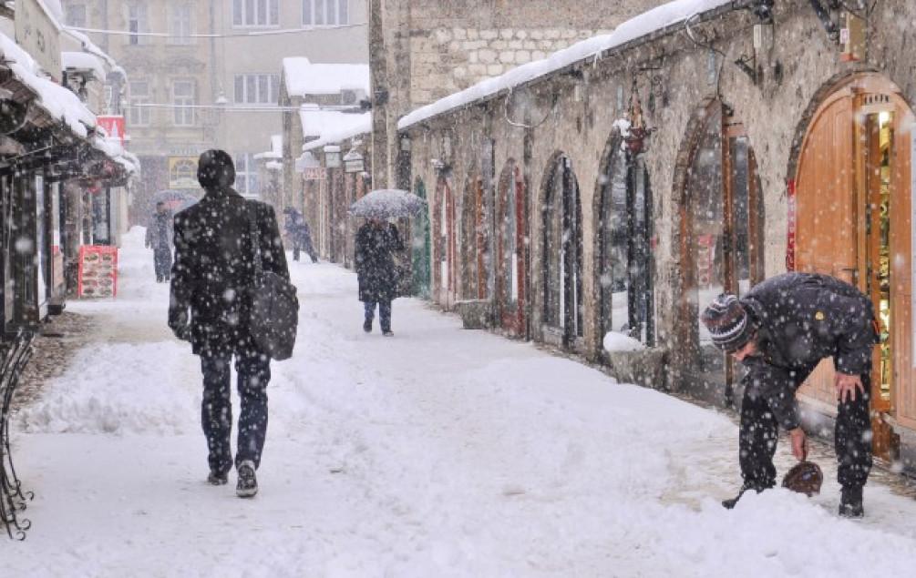 U BiH danas snijeg, jutarnja temperatura i do minus osam stepeni