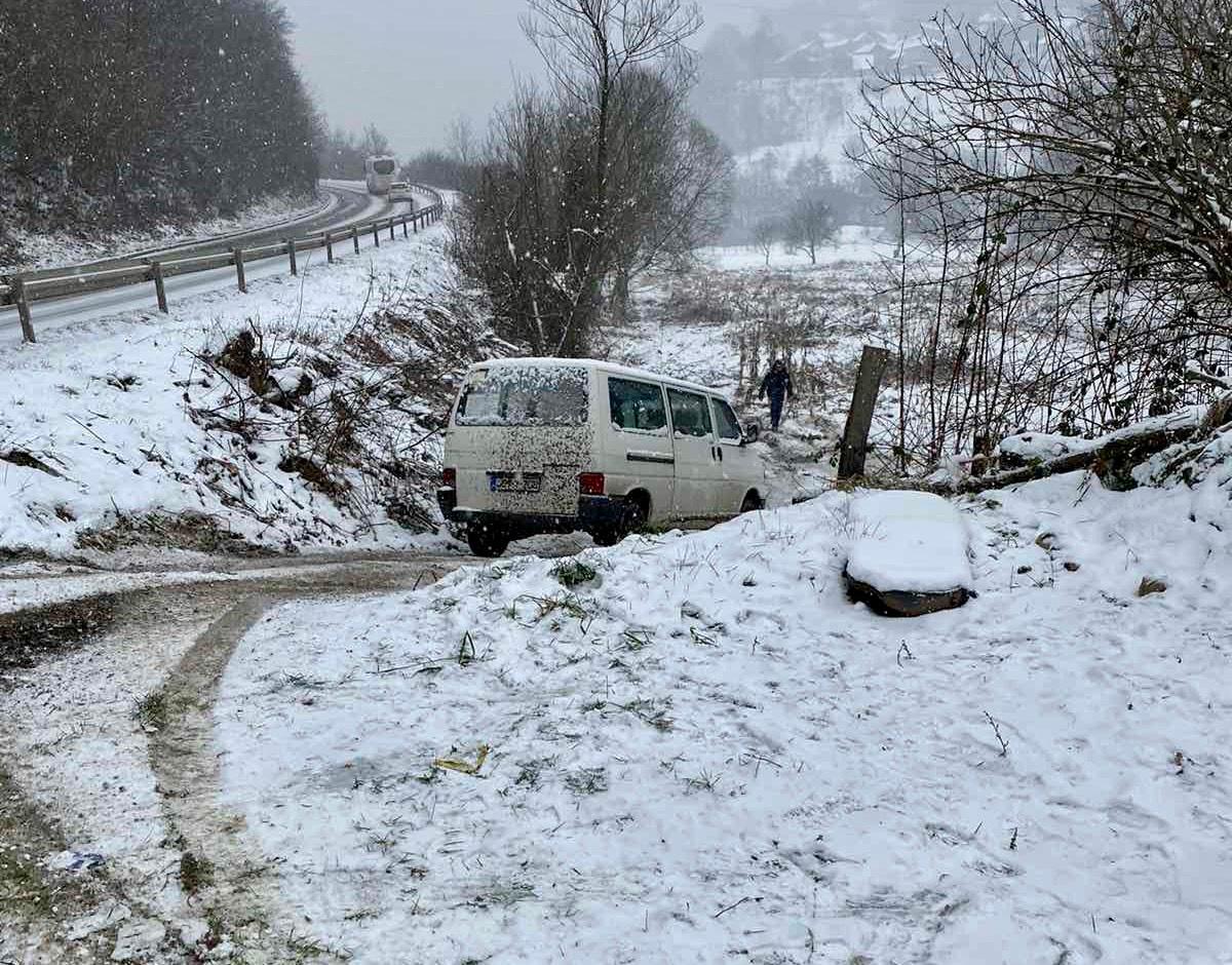 Tragovi iz vozila bit će izuzeti - Avaz