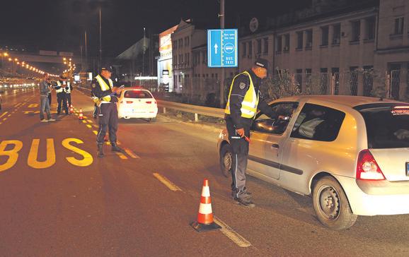 Policija zaustavila 67-godišnjaka sa 3,71 promila alkohola u krvi