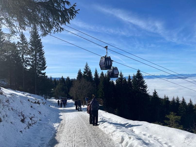 Građani uživali na suncu - Avaz