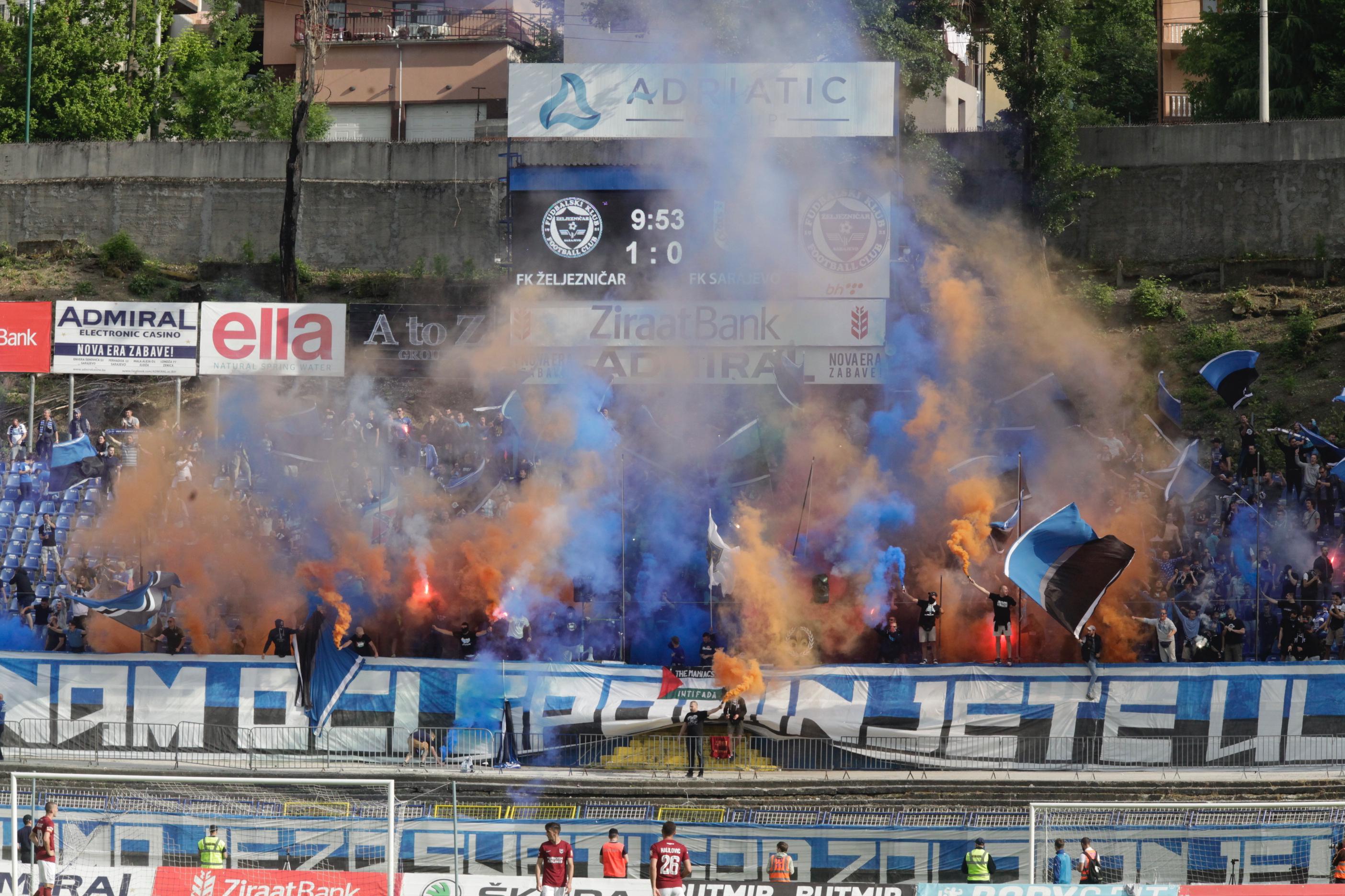 Nogometni savez traži da se dozvoli publici da budu na premijeligaškim stadionima