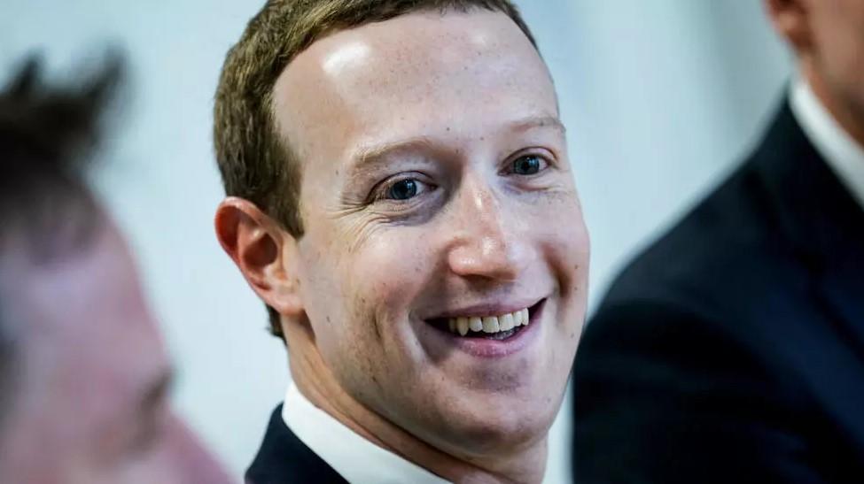 Facebook founder and CEO Mark Zuckerberg has long faced criticism that the platform does not do enough to scrub misinformation and conspiracy theories - Avaz