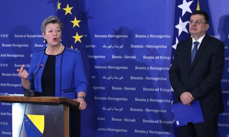 EU Commissioner for Home Affairs Ylva Johansson and B&H Council of Ministers Chairman Zoran Tegeltija - Avaz