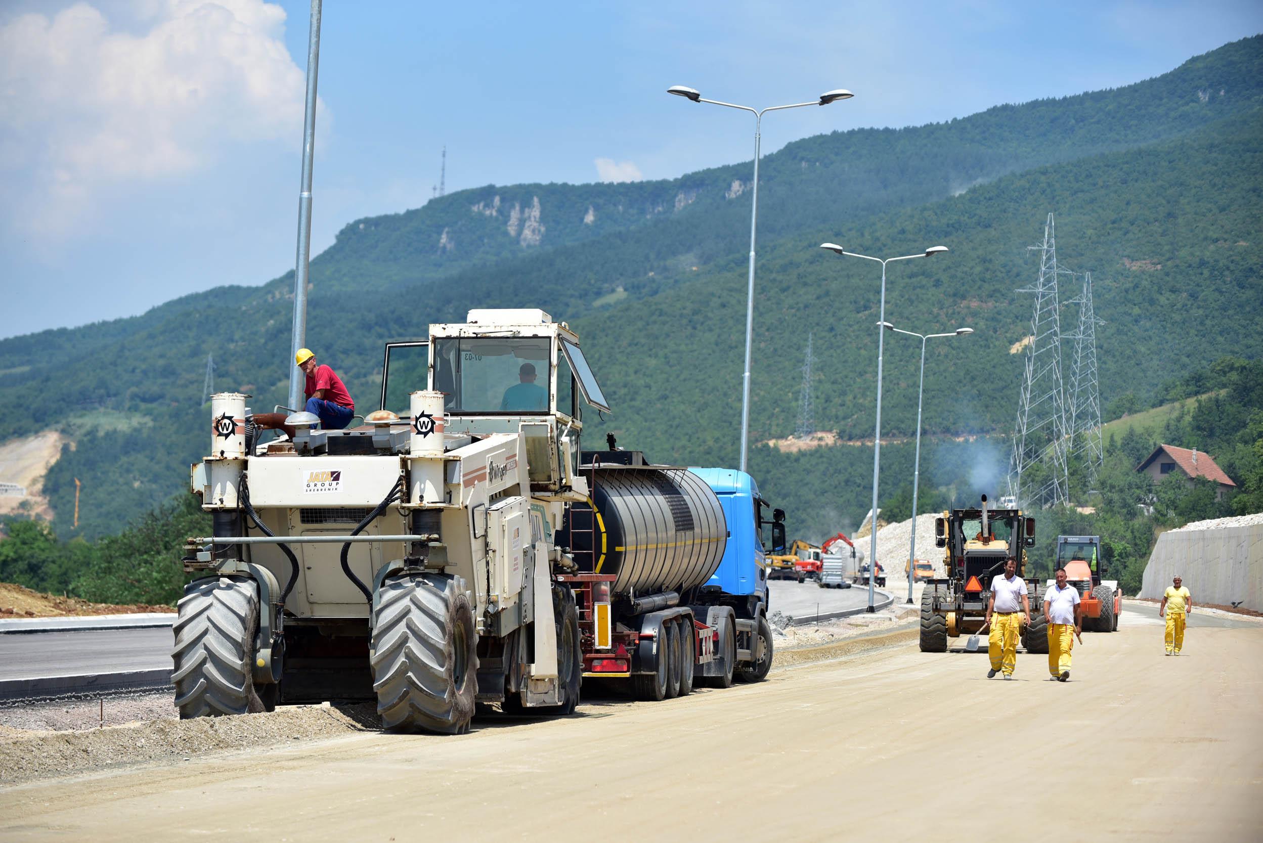 Vijeće ministara: Utvrđen sporazum po kojem bi autoput Sarajevo - Beograd mogle finansirati banke iz Turske