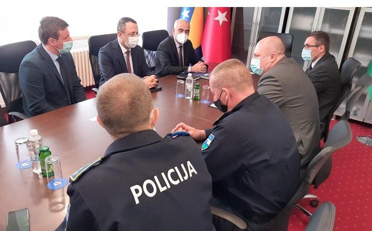 Turkey donates valuable equipment to the Una-Sana Canton police