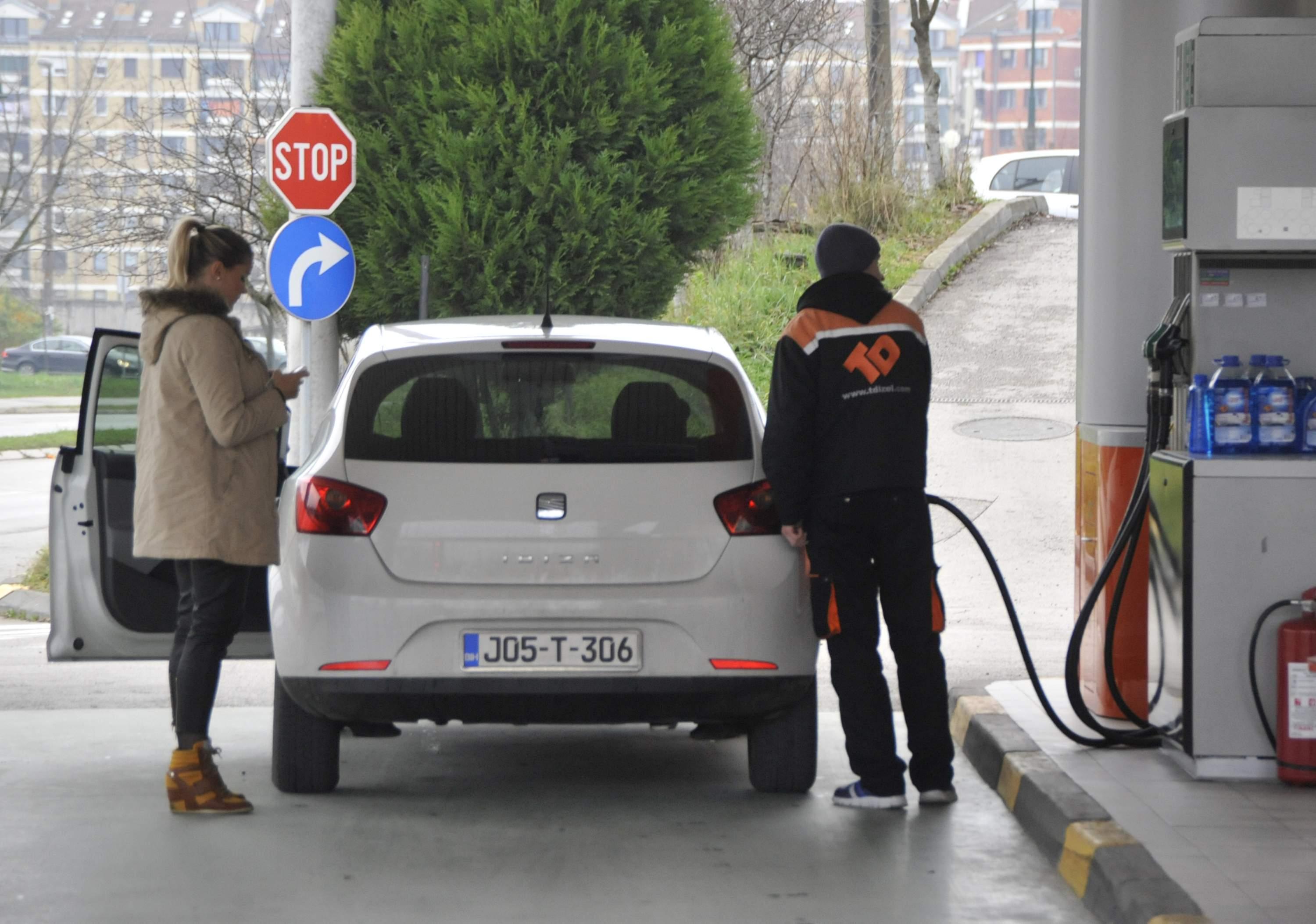 Cijene goriva rastu, u FBiH za 24 sata 116 obavijesti o promjeni cijena