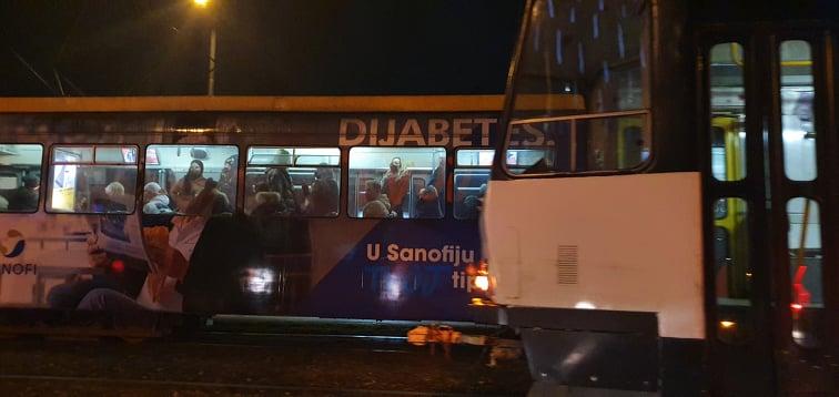 Gužva u sarajevskom tramvaju - Avaz