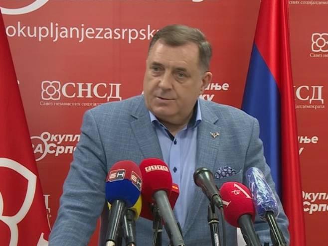 Dodik: FBiH se opekla nabavkom respiratora, bilo im je malo, pa su krenuli da nabavljaju na isti način