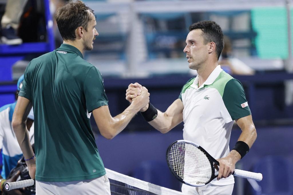 Bautista Agut šokirao Medvedeva