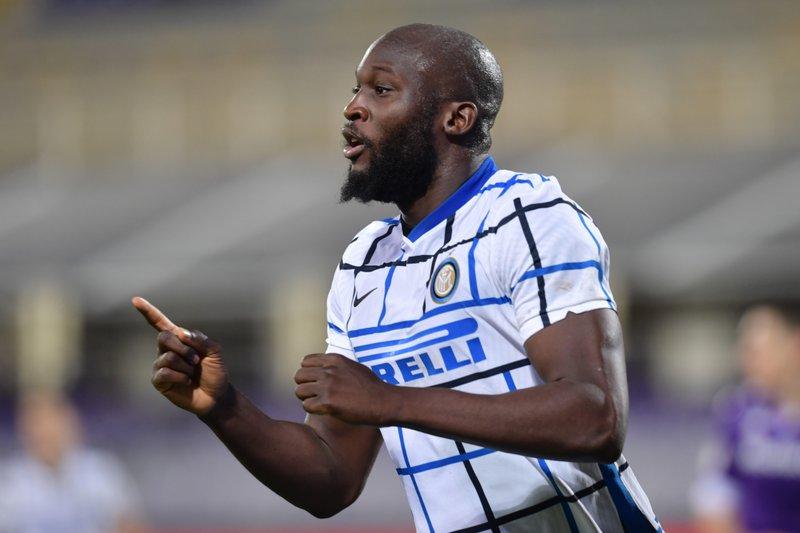 Inter primoran prodavati, na transfer listi i Lukaku