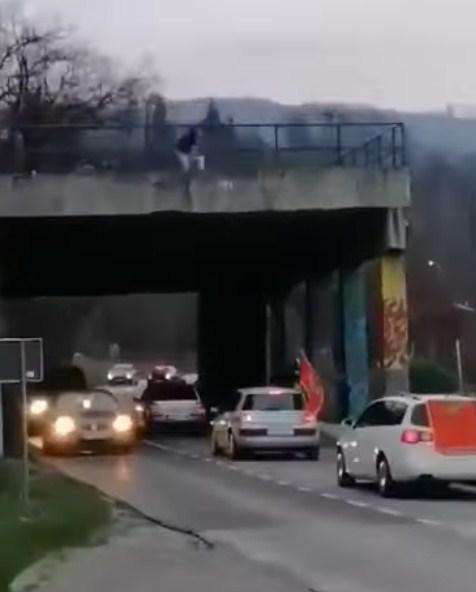 Kantom izmeta na auto kolonu u Bijelom Polju