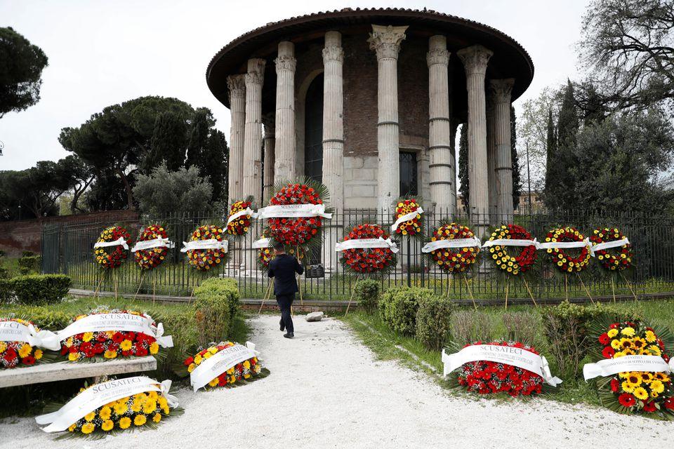 Rome funeral workers protest as coffins pile up in cemeteries