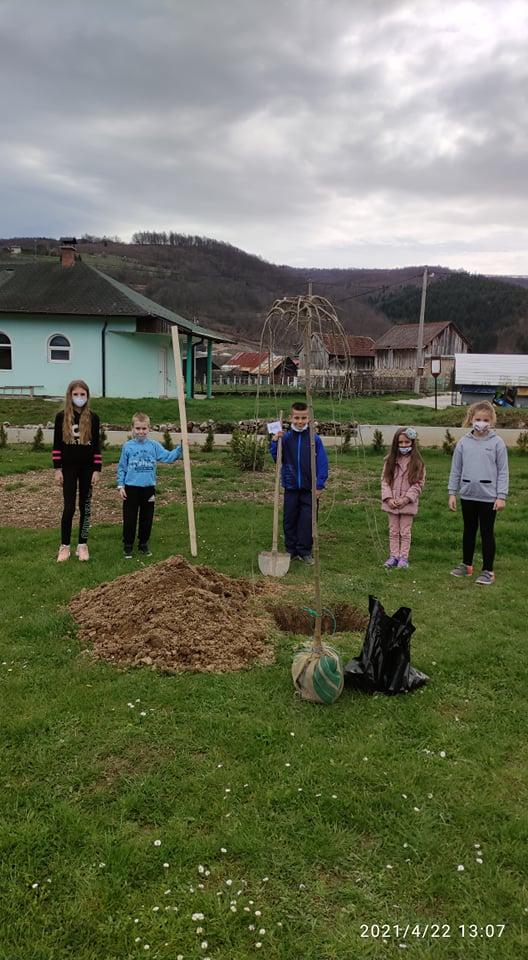 Učenici u akciji - Avaz