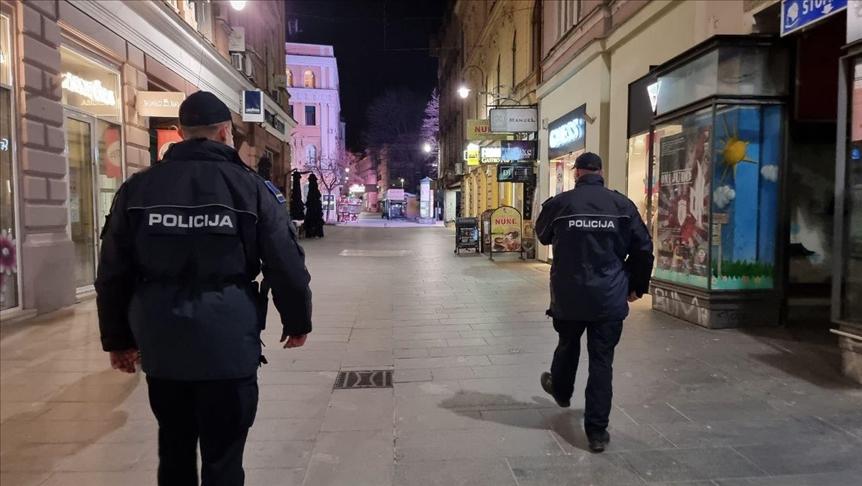 Krizni štab Ministarstva zdravstva FBiH na današnjoj sjednici preporučio je da policijski sat ostane od 21 do 5 - Avaz