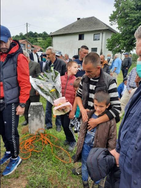 Dženaza klanjana u mjestu Gračanica - Avaz