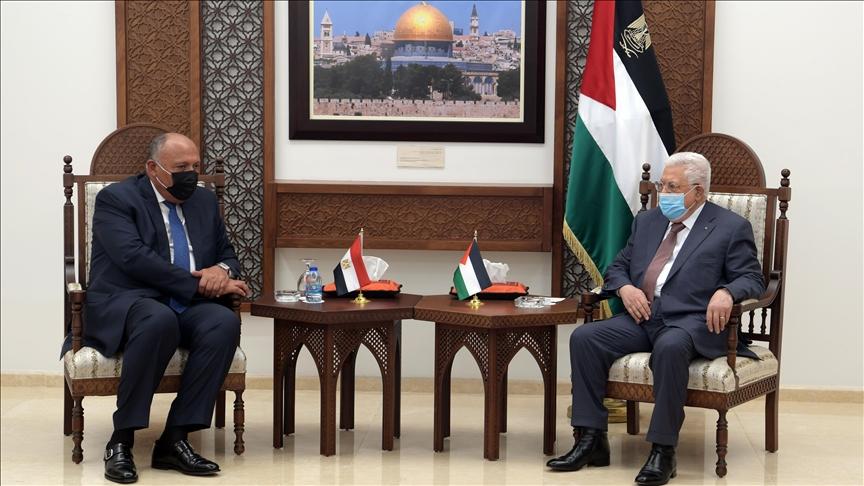 Palestinian President Mahmoud Abbas (R) meets Egyptian Foreign Minister Sameh Shoukry (L) in Ramallah, West Bank on May 24, 2021. - Avaz