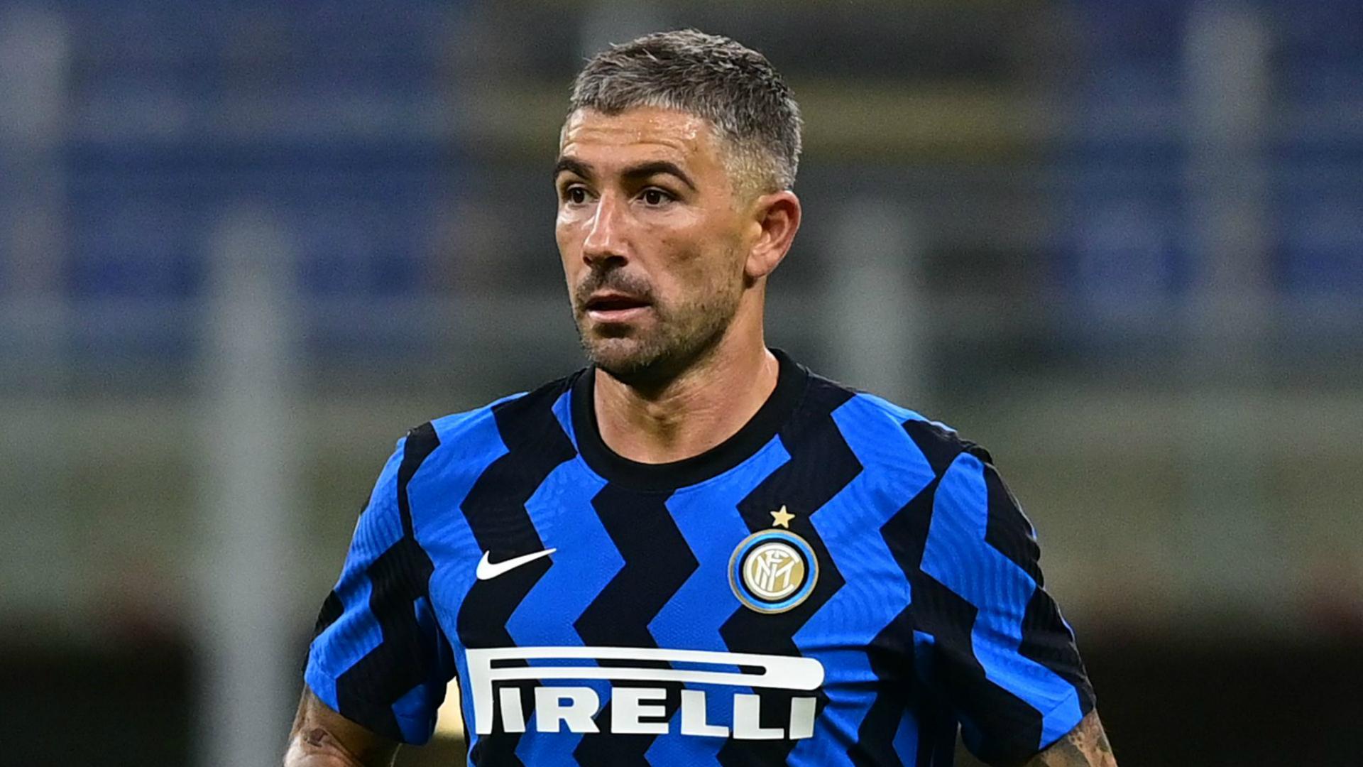 Kolarov: Napušta Inter - Avaz