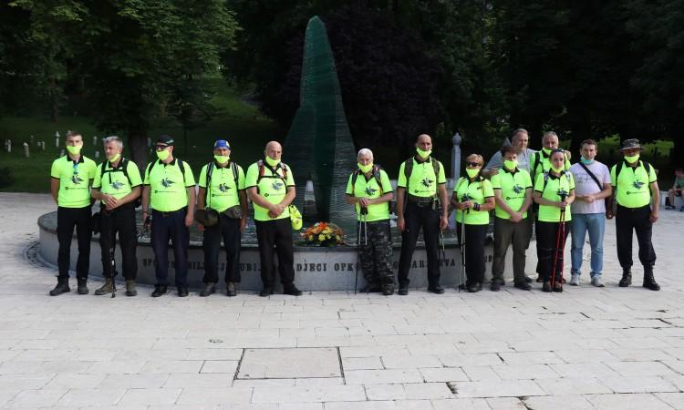 Učesnici ovogodišnjeg marša - Avaz