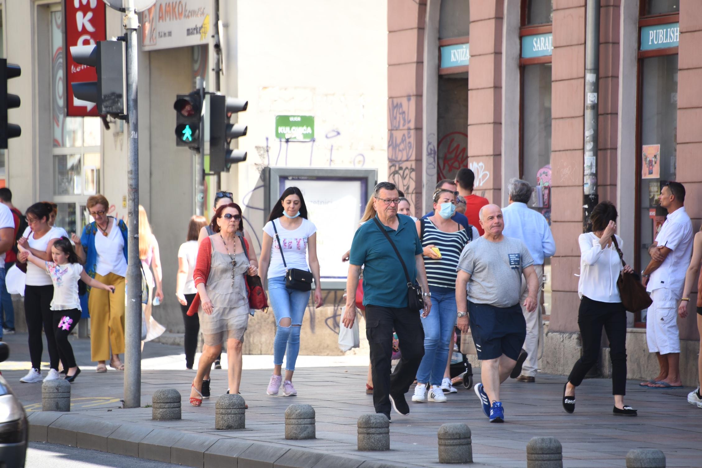 U BiH preminulo pet osoba, 26 novozaraženih