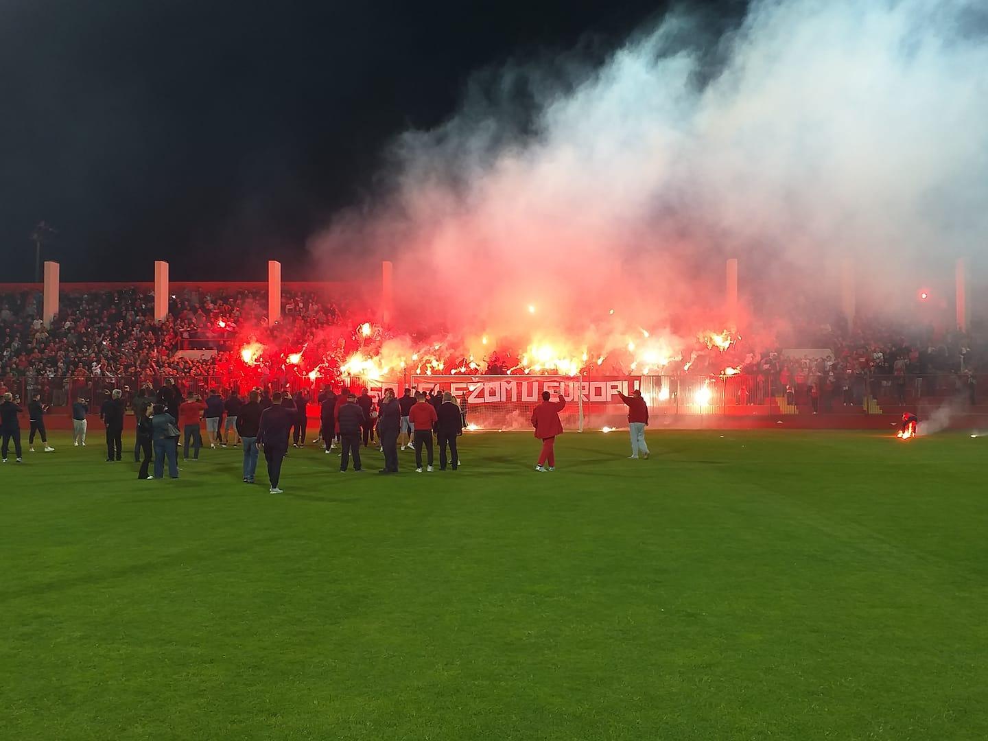 Navijači Veleža danas su posebno ponosni na  omiljeni klub - Avaz