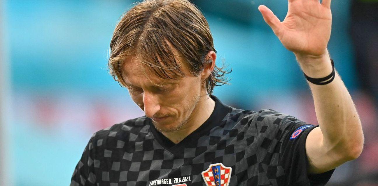 Dok se u Hrvatskoj svađaju zbog neuspjeha "Vatrenih", kapiten Modrić odlučio da se obrati javnosti