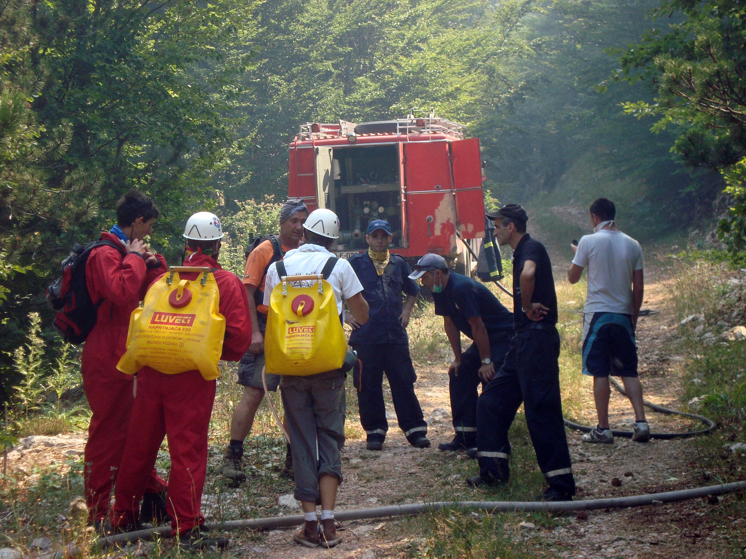 Mostarski vatrogasci strahuju: Hoće li biti rezanja plaća