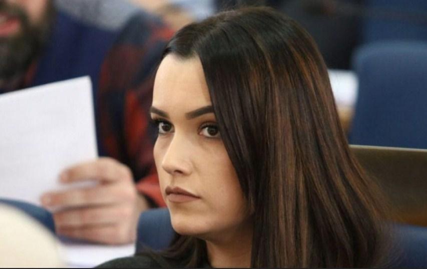 Arijana Memić najavila: Razmišljamo da organiziramo velike proteste zbog svih onih nečasnih, koji godinama istrajavaju na lažima