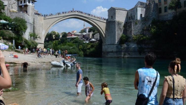 Paklene vrućine u Hercegovini: Narandžasto upozorenje za Trebinje i Mostar