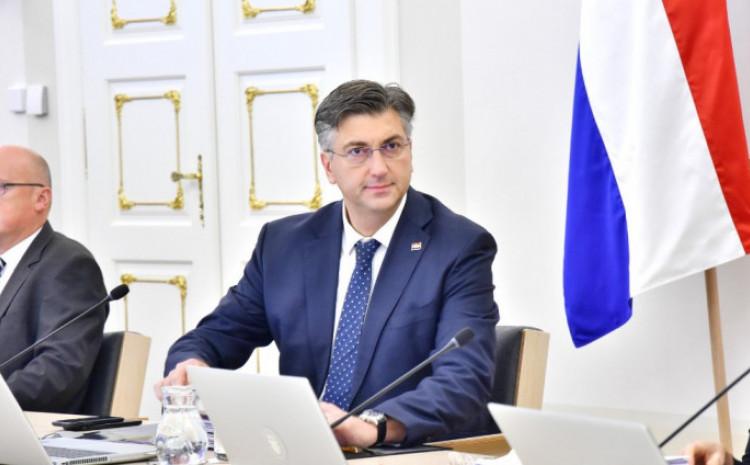 Plenković: Nema ni teoretske šanse da vakcinacija bude obavezna