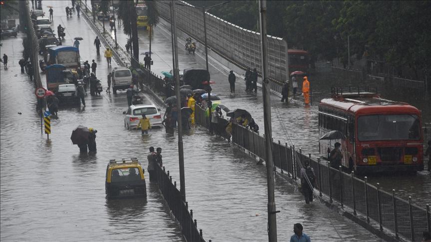 Mumbai is currently witnessing monsoon rains that have caused waterlogging in some areas - Avaz