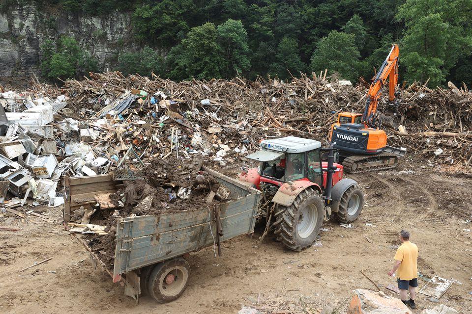 Rubble and debris are seen in an area affected by floods caused by heavy rainfalls in Schuld, Germany, July 19, 2021. - Avaz