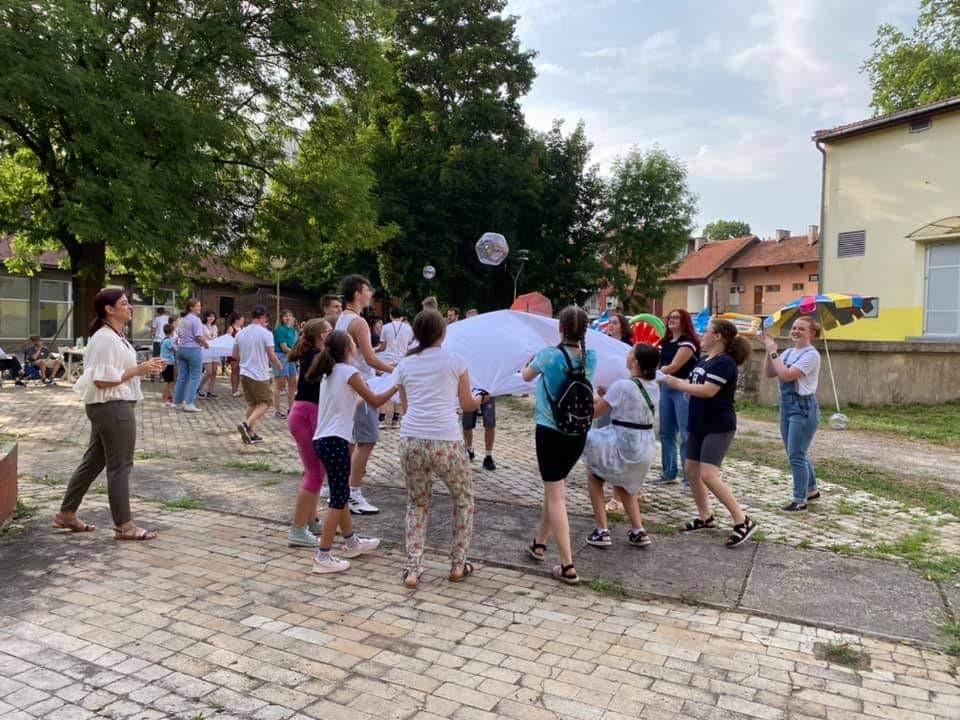 Zabava i edukacija za djecu i tinejdžere u Maglaju