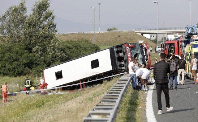 Vatrogasci prvi došli na mjesto tragedije - Avaz