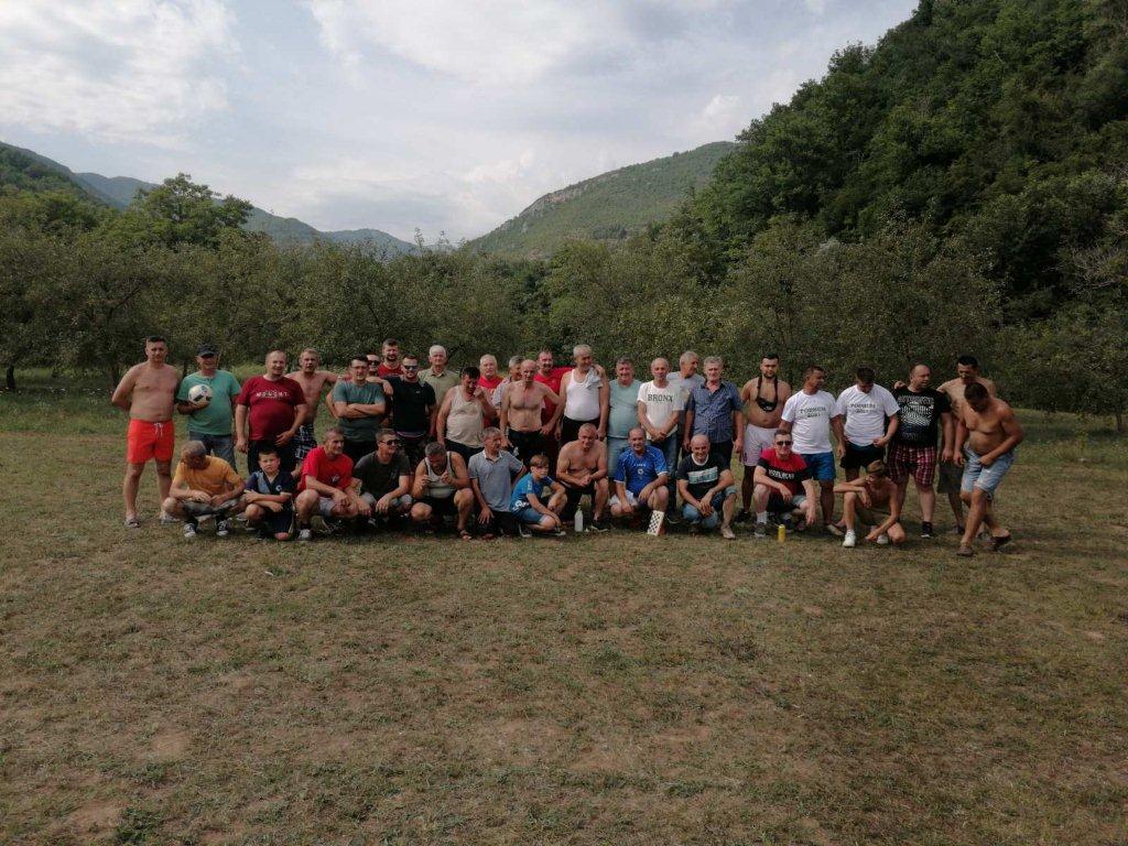 Tradicionalno okupljanje mještana naselja Podhum: Lijepo druženje i prisjećanje na stara i ljepša vremena