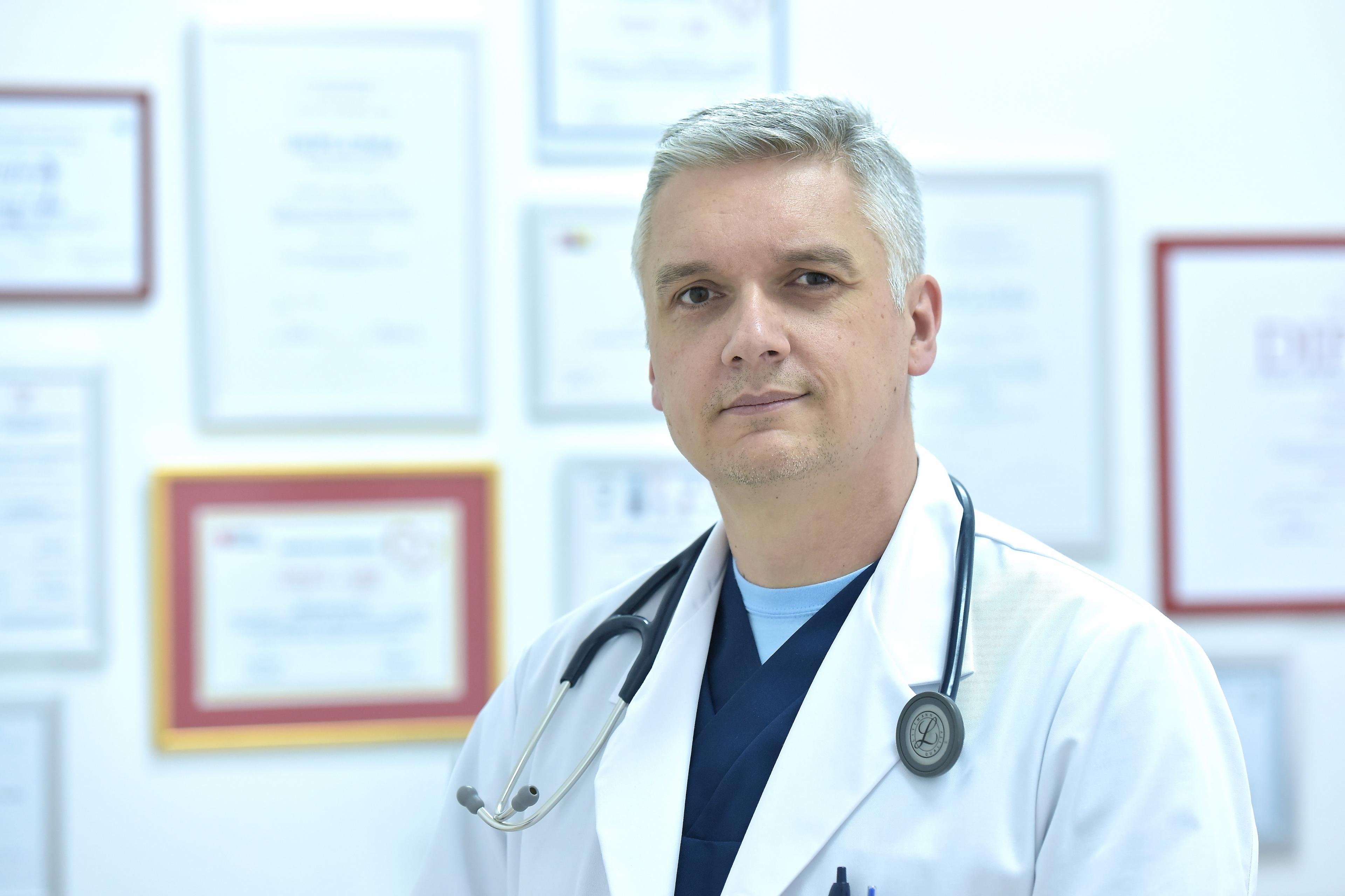 Dr. Adnan Delić, kardiolog - Avaz