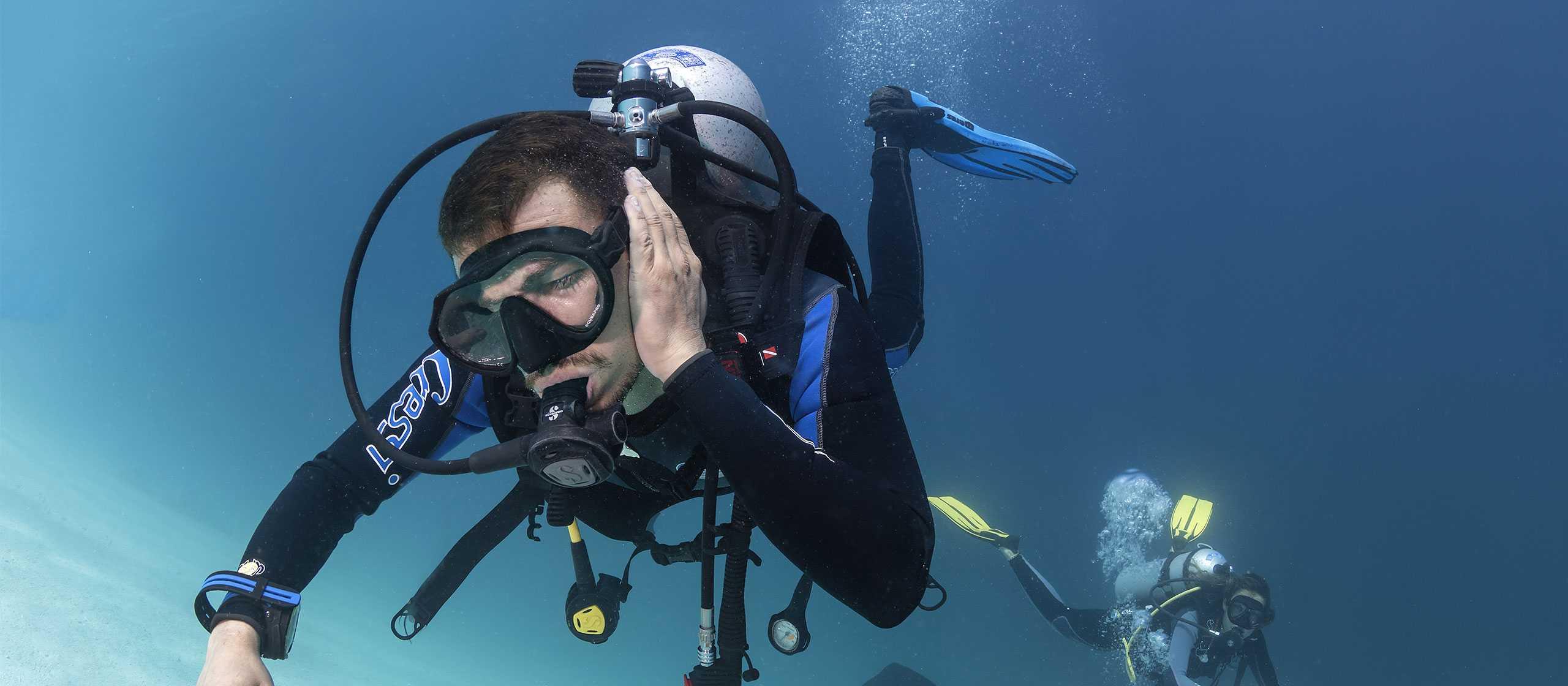 Dr. Jasmin Čaluk: Kako izbjeći bol u ušima pri ronjenju