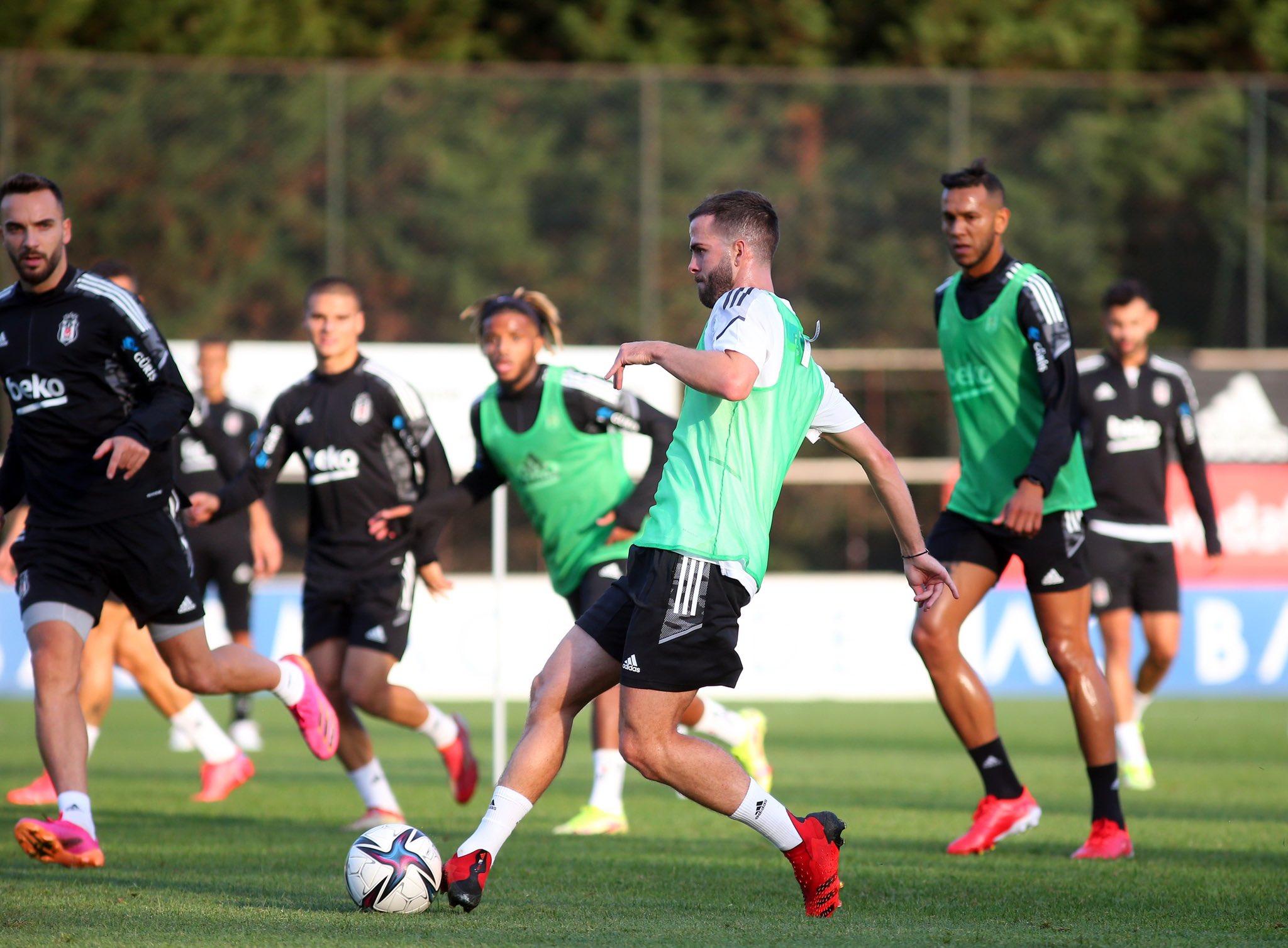 Miralem Pjanić odradio prvi trening s Bešiktašem